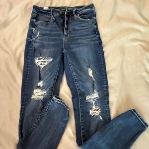 Women’s American Eagle jeans